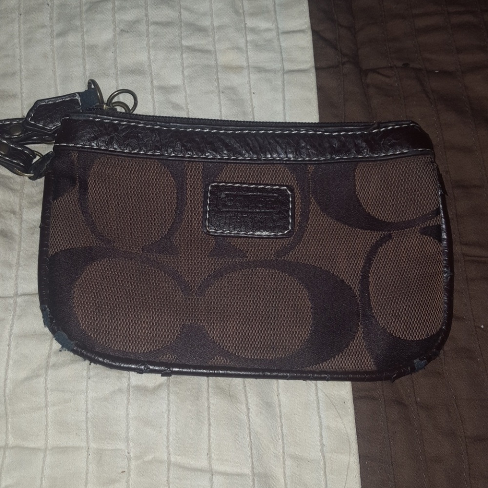 Used coach wristlet